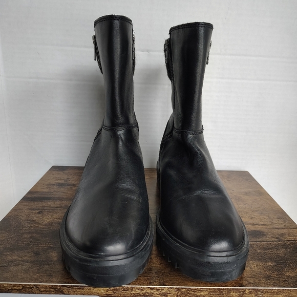 Cougar Black Winter Boots with Textured Upper and Chunky Sole - Picture 8 of 17